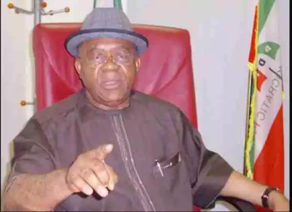  Angry Abia People Reportedly Pelt Former Governor, Orji With Stones And Pure Water At Burial Ceremony Of His Secretary